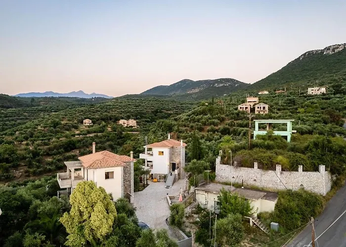 Kitries Summer Getaway - Eden Comfy 度假居