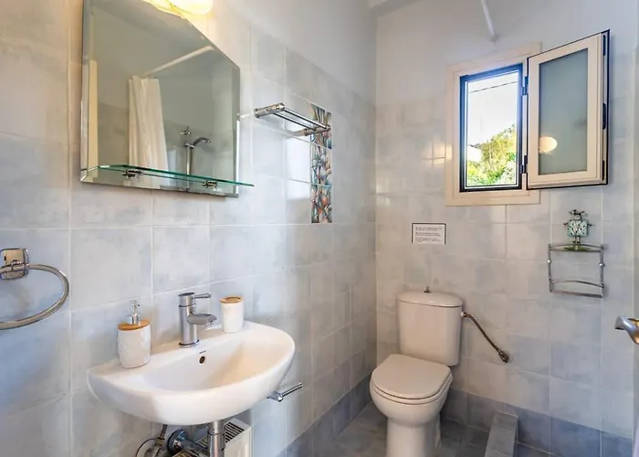 Kitries Summer Getaway - Eden Comfy * Kitriaí